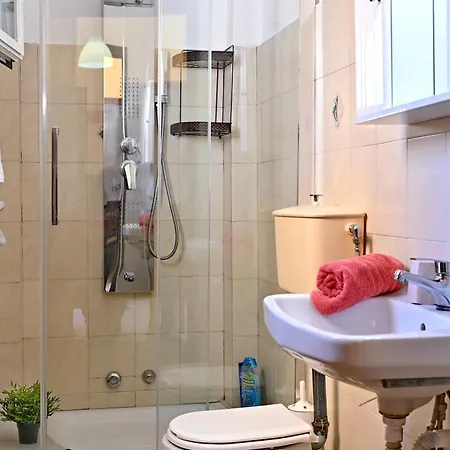 Apartamento Efterpi *